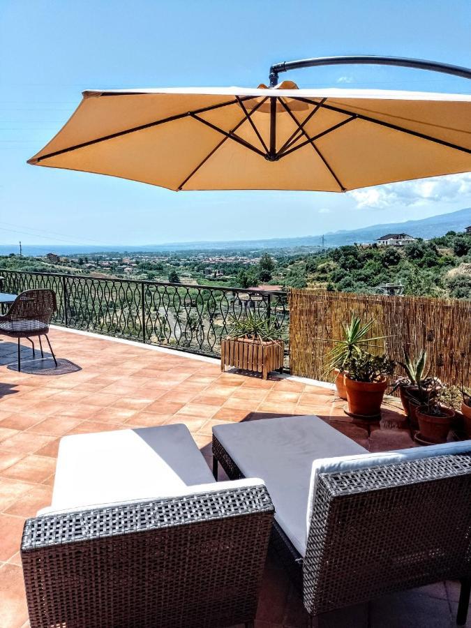 Flat With Panoramic Terrace And Private Pool Mt5X3 Apartment Таормина Екстериор снимка